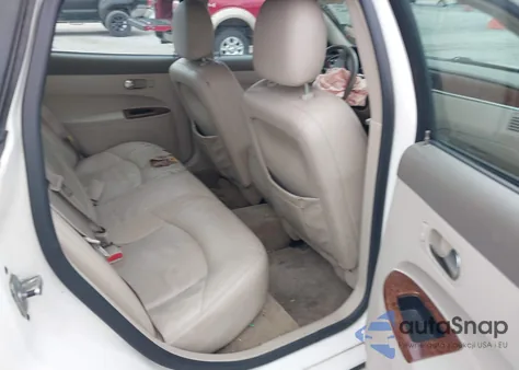 2005 Buick Lacrosse Cxl из США, поврежденный, VIN 2G4WD532X51235831